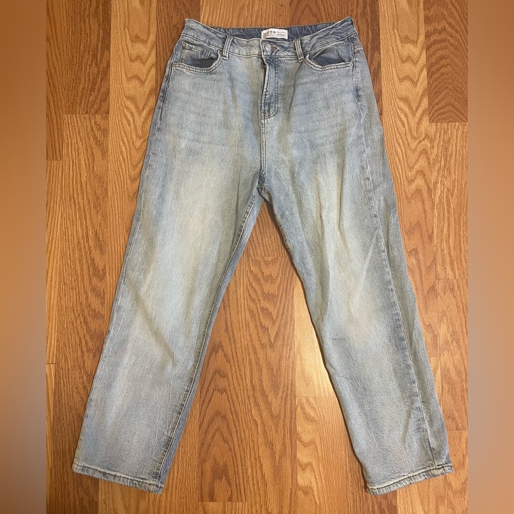 Light Wash Mom Straight Leg Jeans by Primark